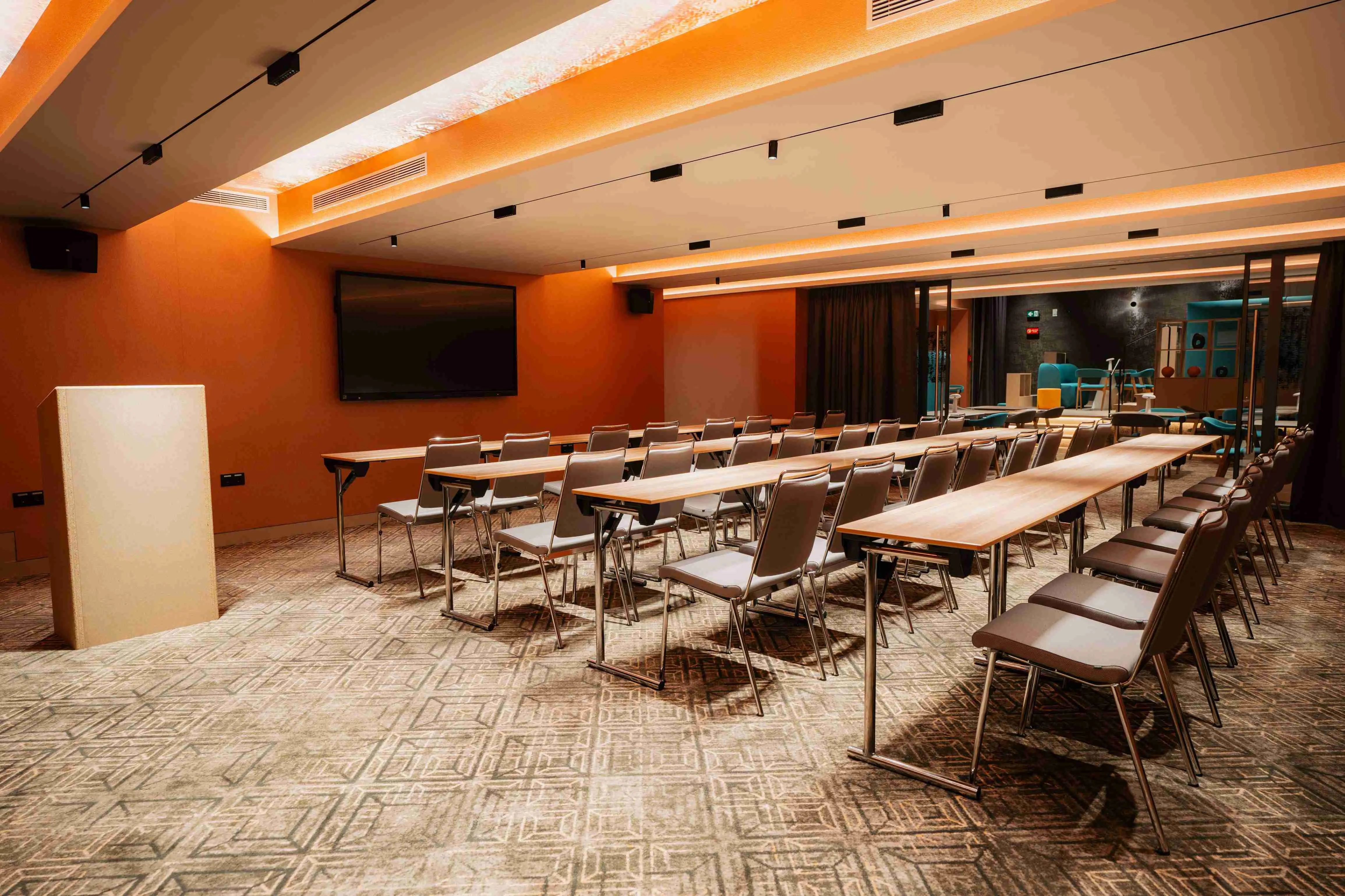 emoti-sharefood-tavern